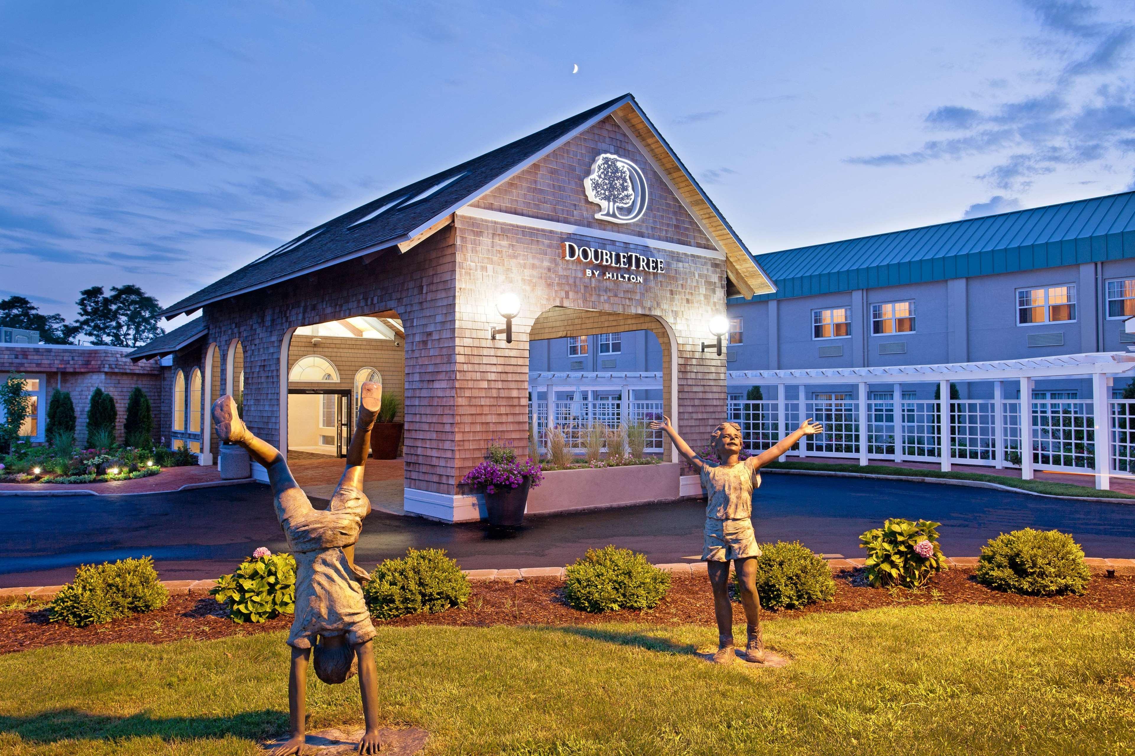Doubletree By Hilton Cape Cod - Hyannis Hotel Buitenkant foto