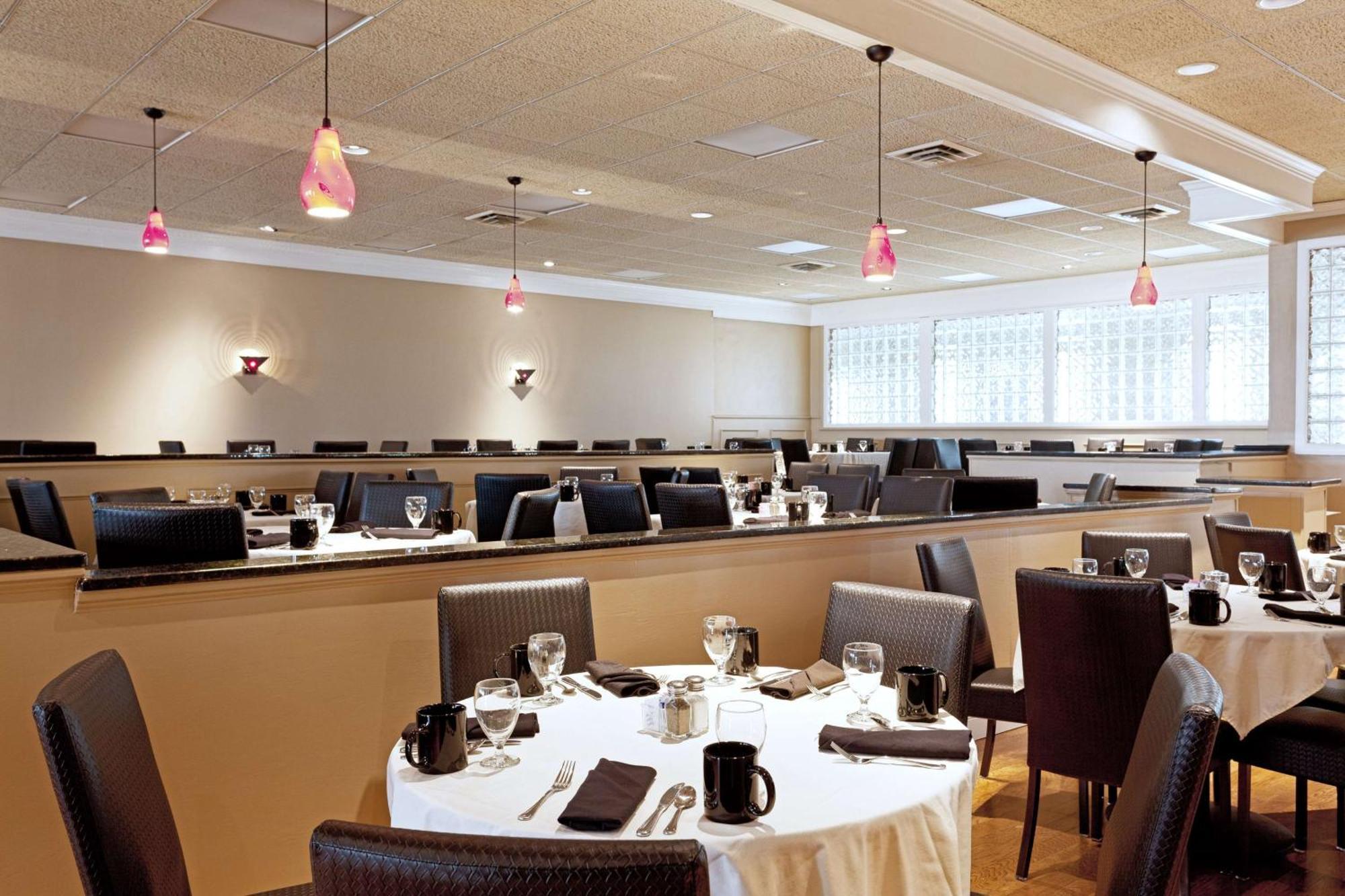 Doubletree By Hilton Cape Cod - Hyannis Hotel Buitenkant foto